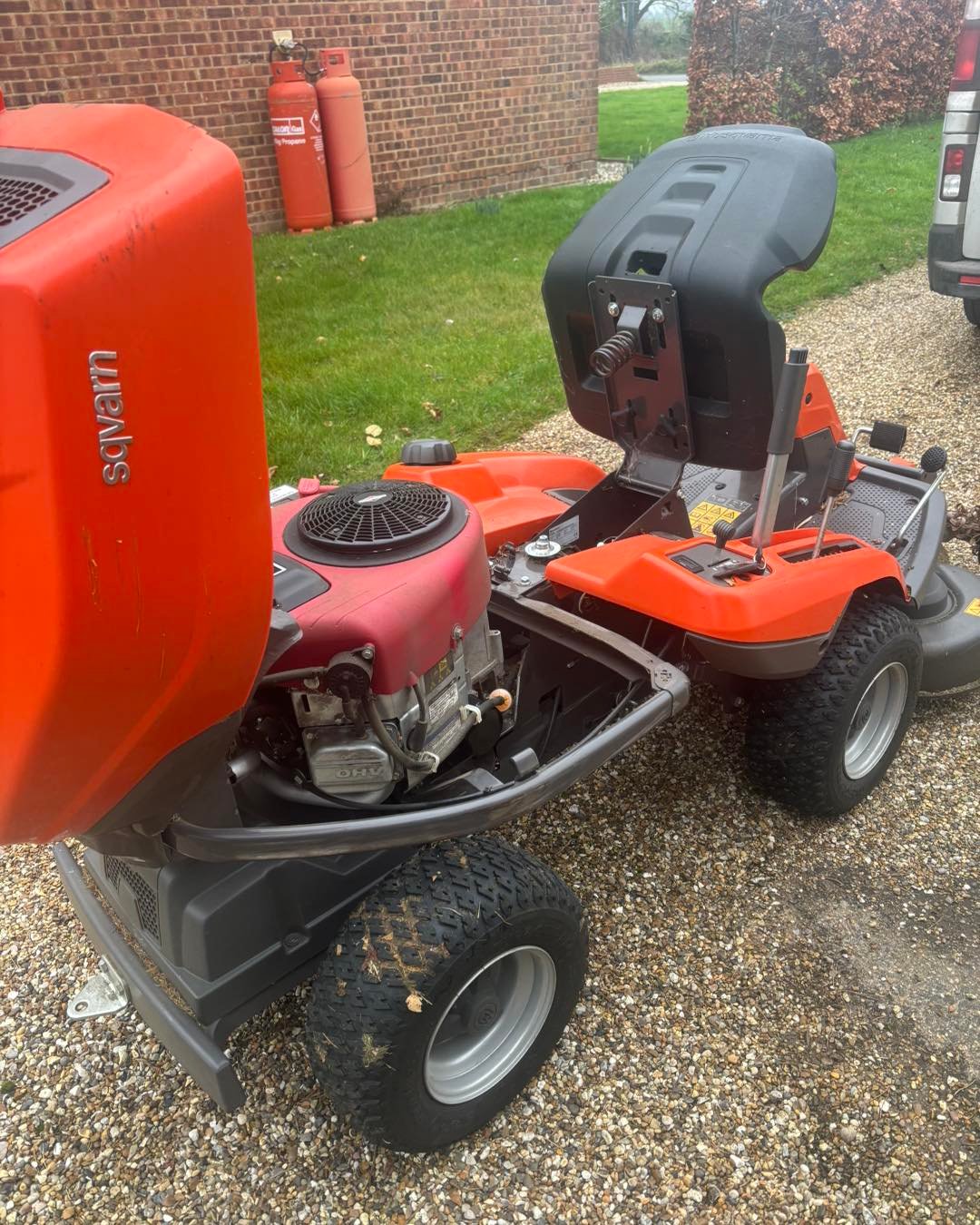 Equipment servicing example